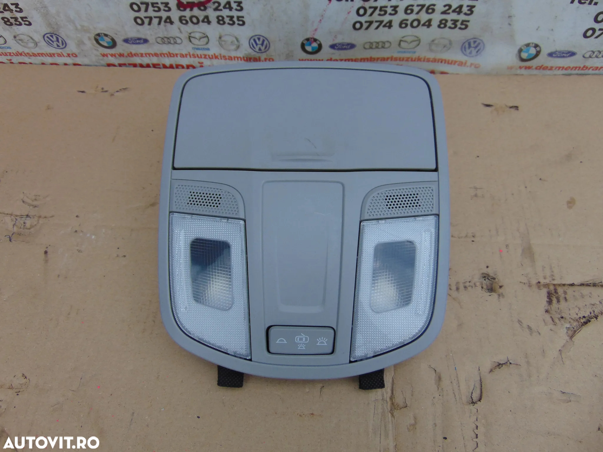 Plafoniera Hyundai Tucson 2014-2020 suport ochelari plafon tucson 3 plafoniera cod 95800d300x - 2