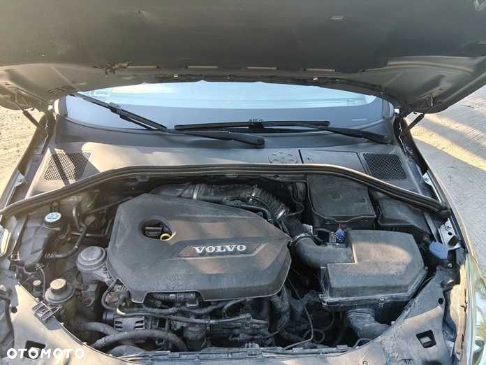 Volvo S60 - 5