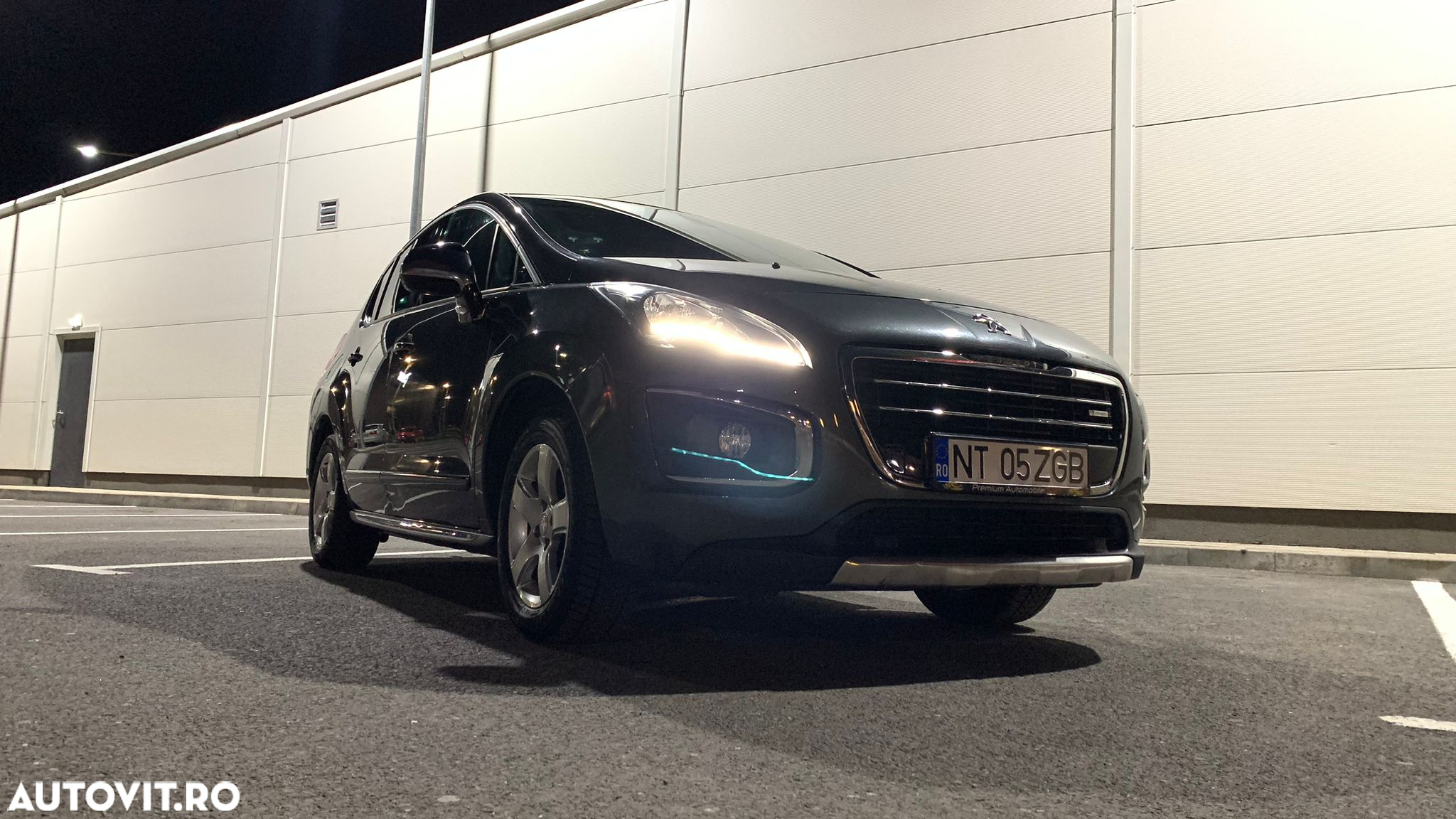 Peugeot 3008 Hybrid4 88g/85g - 10