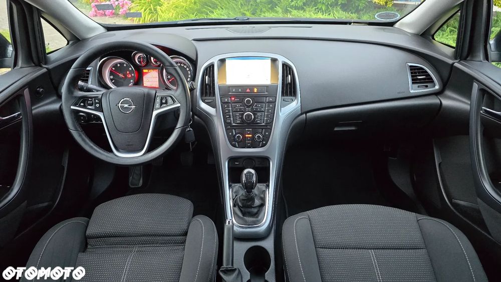 Opel Astra - 13