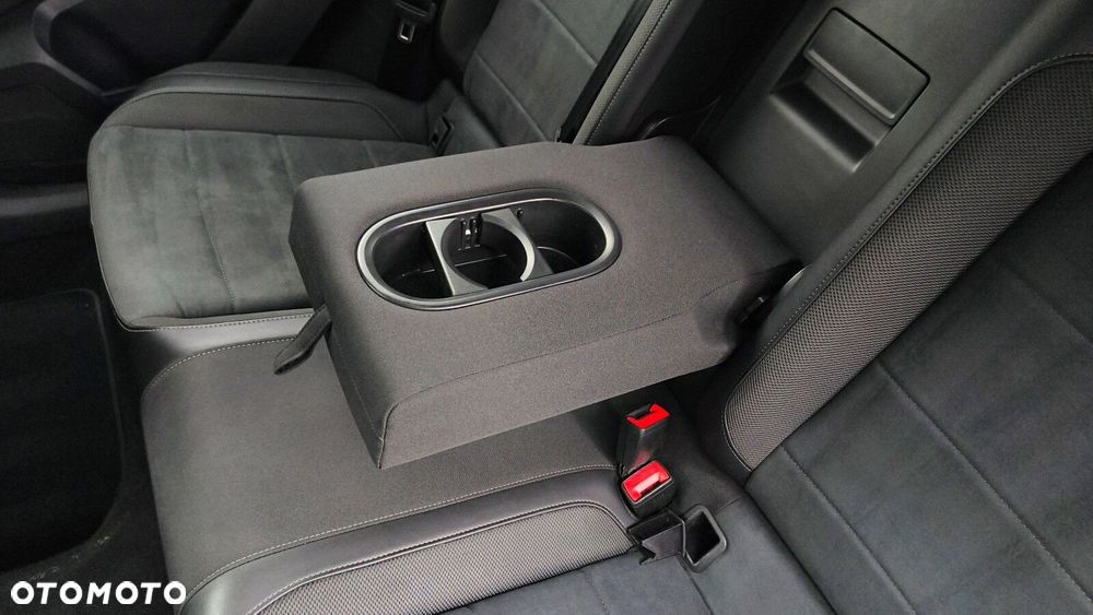 Volkswagen T-Roc - 33