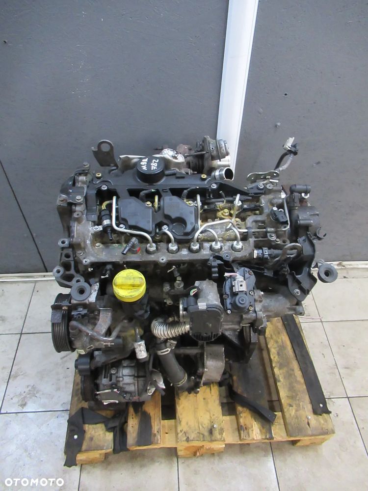Silnik KOMPLETNY 2.0 dci M9R Vivaro Trafic m9r M9R E4 - 1