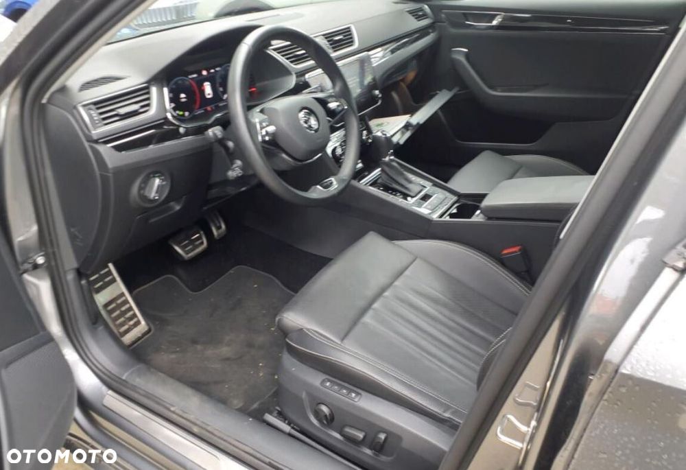 Skoda Superb 2.0 TDI SCR 4x4 L&K DSG - 5