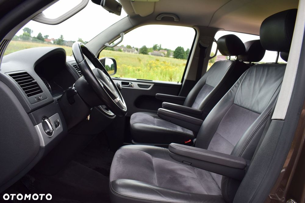 Volkswagen Multivan - 7