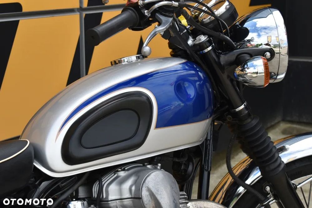 Kawasaki Inny - 33
