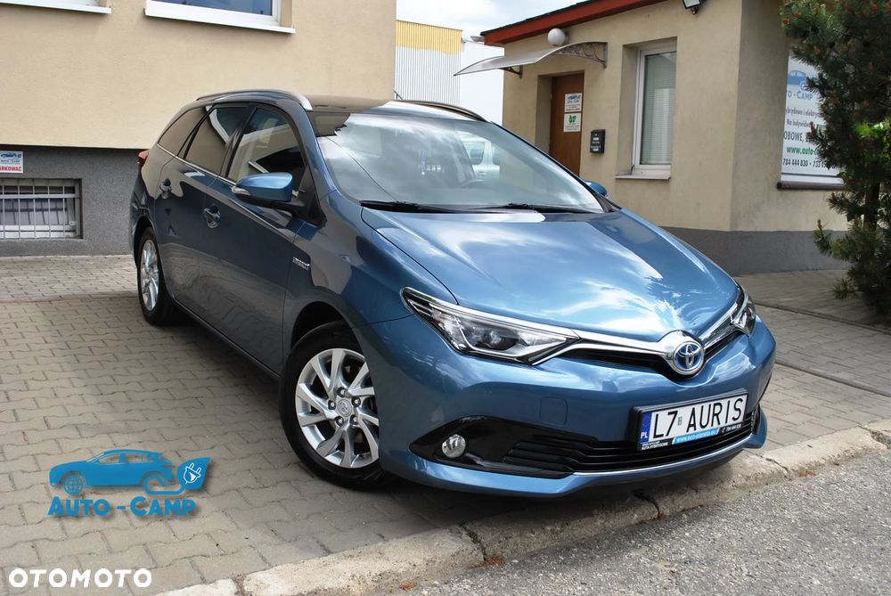 Toyota Auris - 1