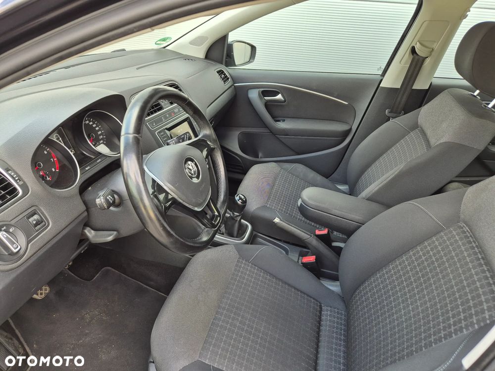 Volkswagen Polo 1.0 (Blue Motion Technology) SOUND - 16