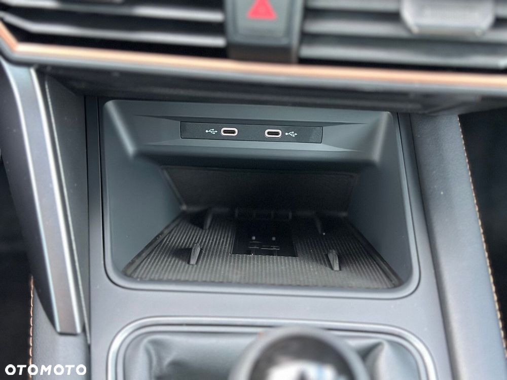 Cupra Formentor - 25