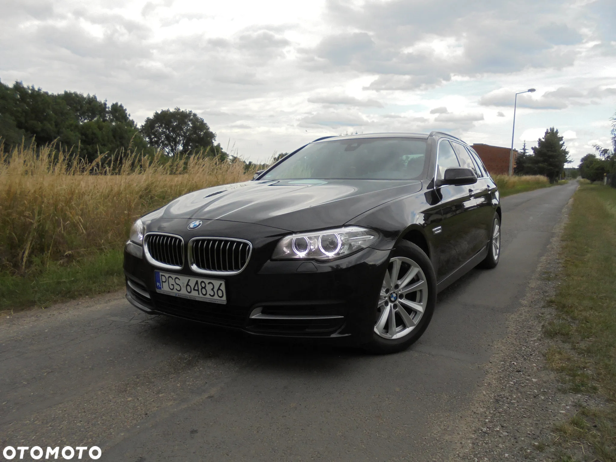 BMW Seria 5 520d Touring Luxury Line - 27