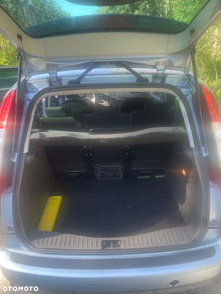 Ford Focus C-Max 1.8 TDCi Ghia - 11