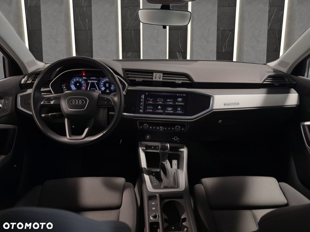 Audi Q3 - 12