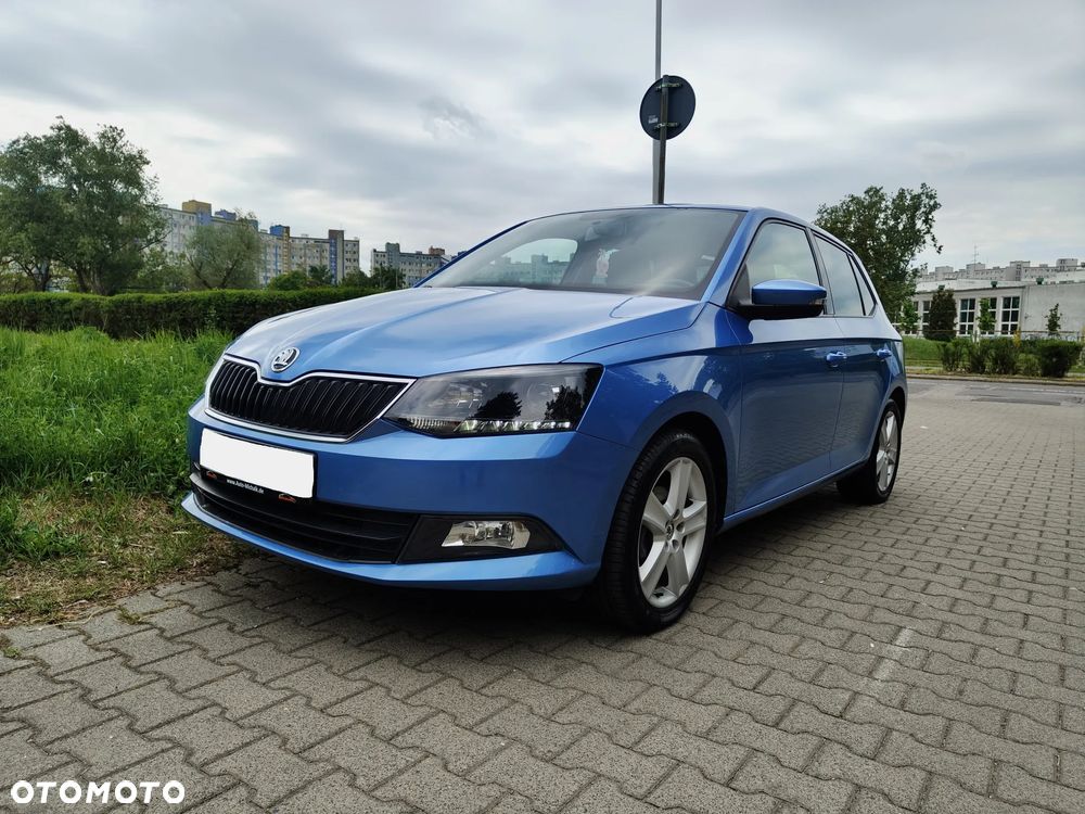 Skoda Fabia 1.2 TSI Cool Edition Red & Grey - 32