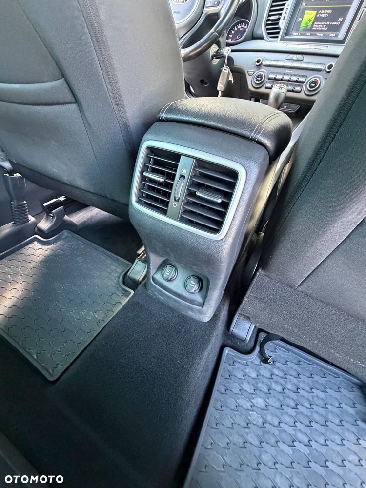 Kia Sportage 1.6 GDI L 2WD - 14
