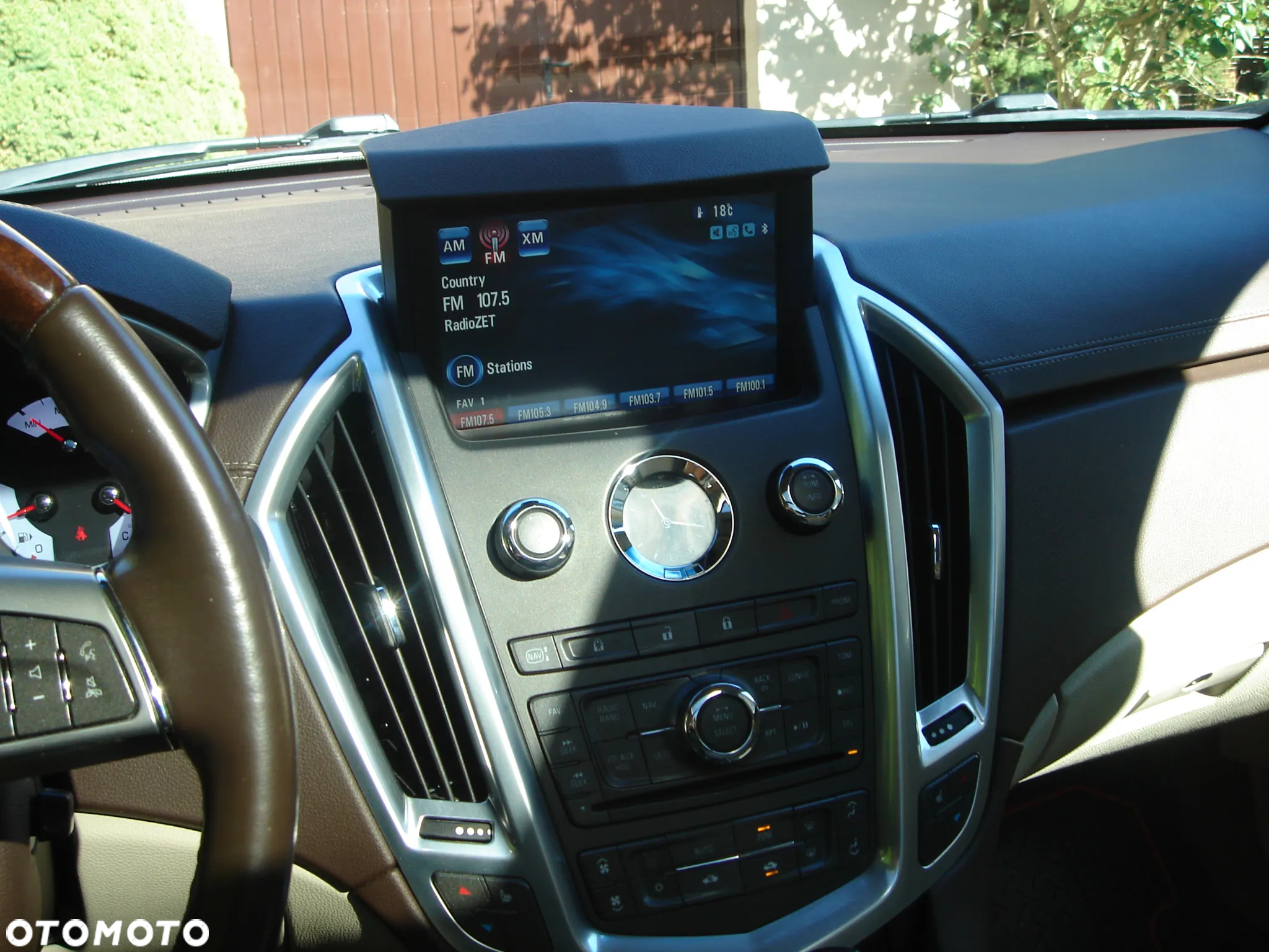 Cadillac SRX 3.6 V6 AWD Sport Luxury - 16