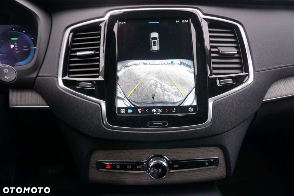 Volvo XC 90 - 8