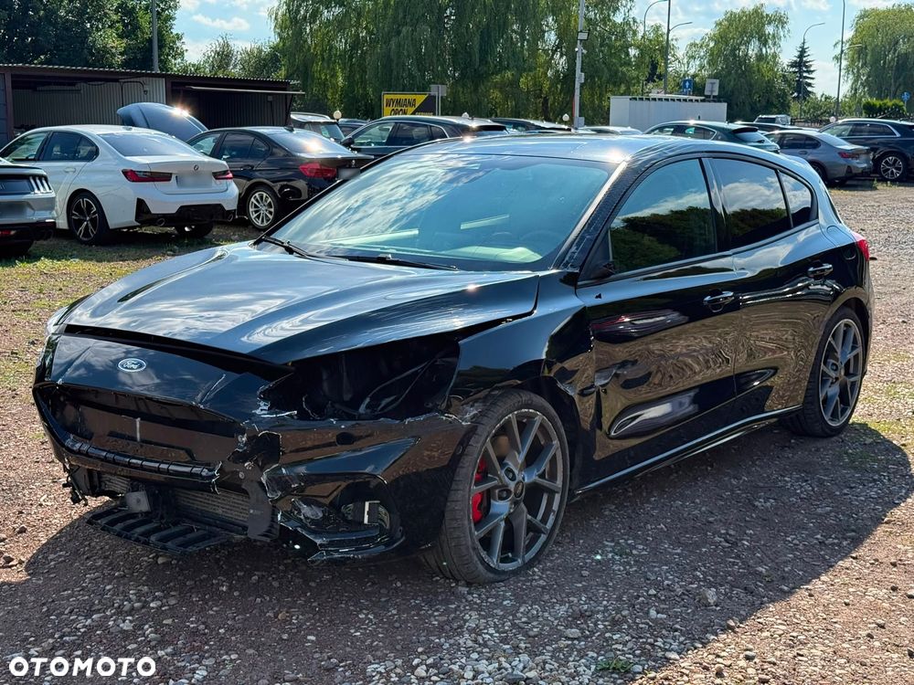 Ford Focus 2.3 EcoBoost ST - 14