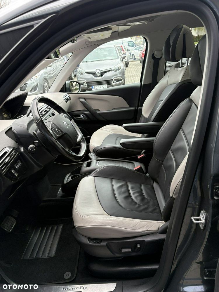 Citroën C4 Grand Picasso BlueHDi 150 EAT6 Exclusive - 17