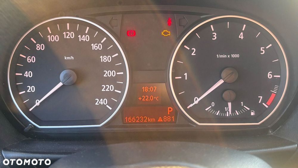 BMW Seria 1 120i - 13