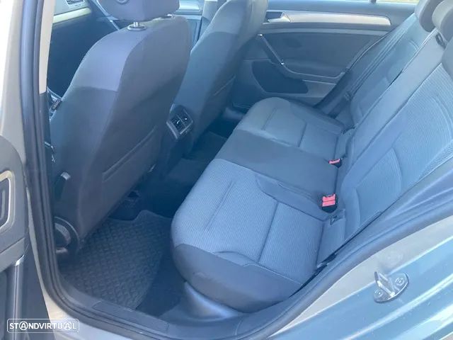 VW Golf Variant 1.6 TDi GPS Edition - 15