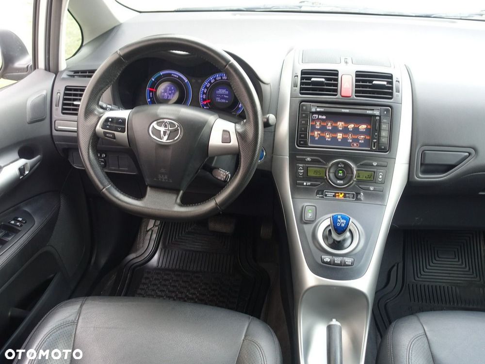 Toyota Auris - 19