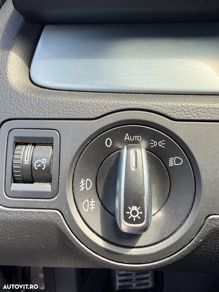 Volkswagen Passat CC 2.0 TDI BlueMotion Technology DSG - 19