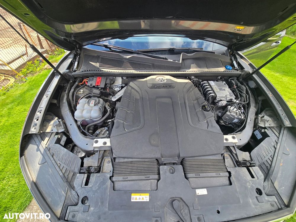 Volkswagen Touareg 3.0 V6 TDI 4Motion DPF Automatik Atmosphere - 12