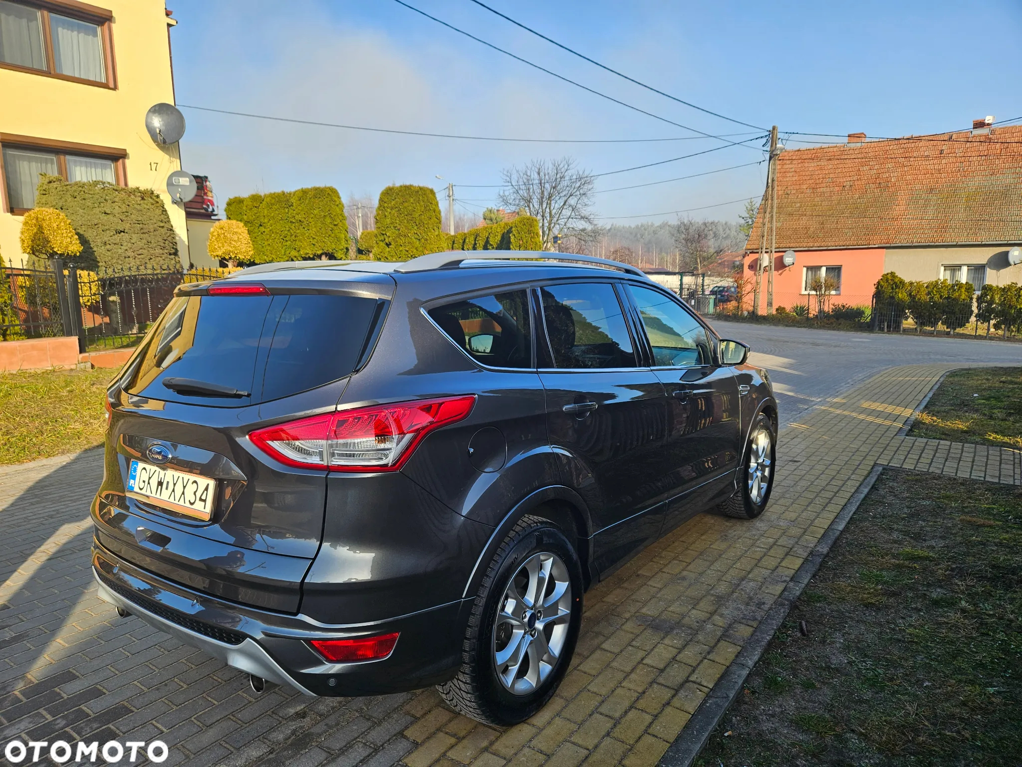 Ford Kuga - 7