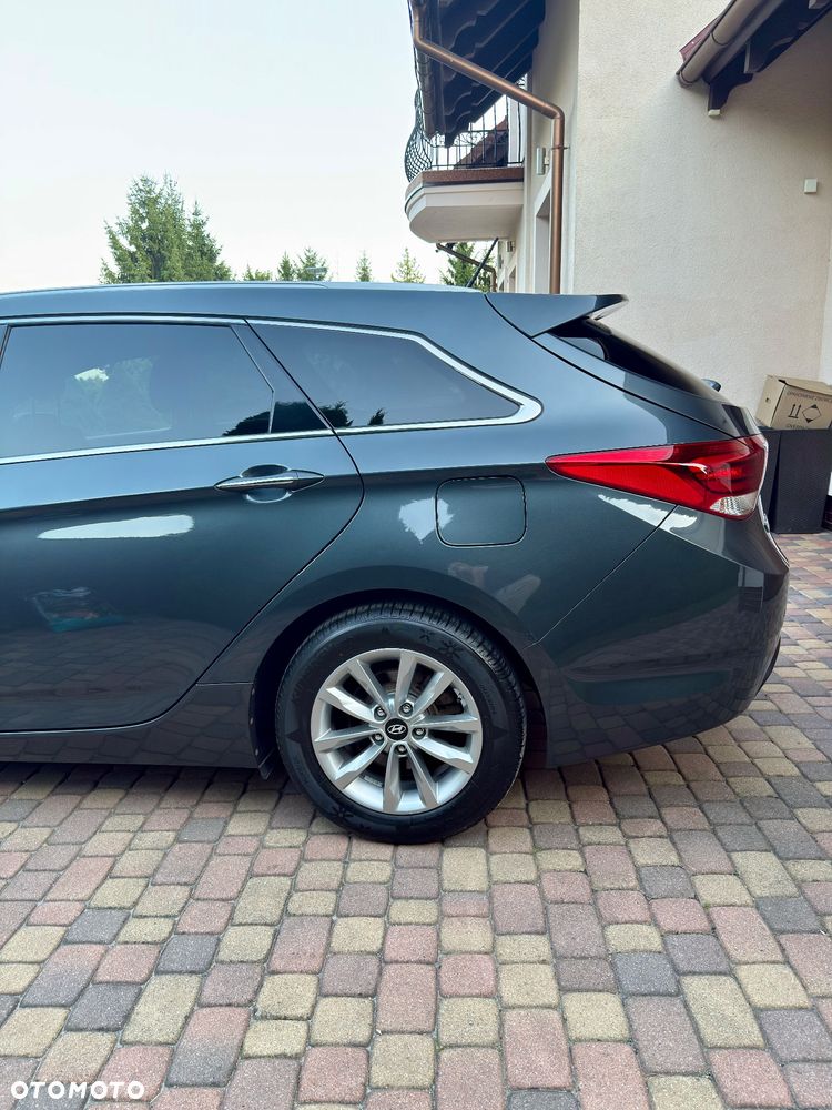 Hyundai i40 - 12