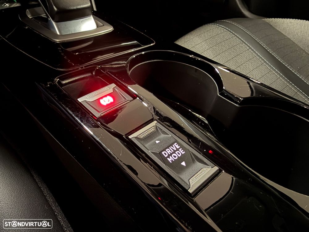 Peugeot e-2008 50 kWh Allure Pack - 7