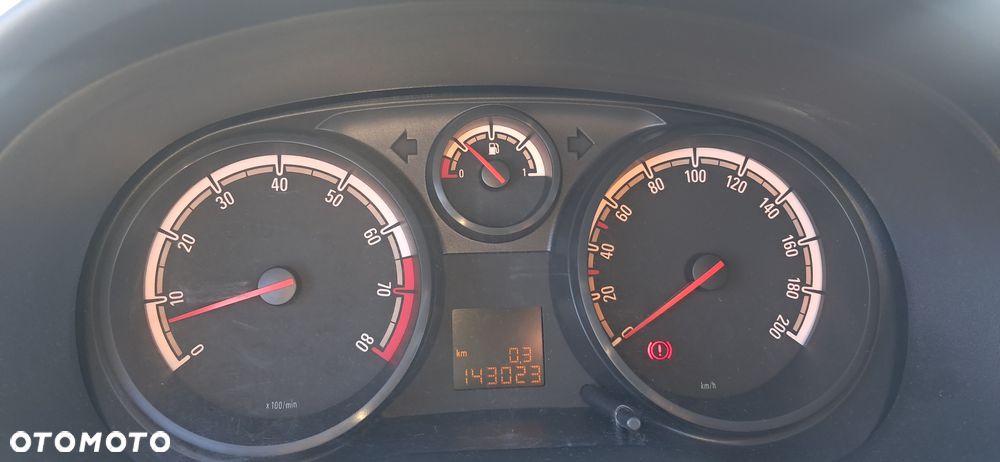 Opel Corsa 1.4 Enjoy - 11