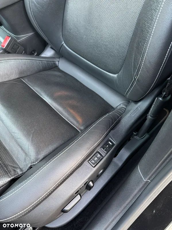 Opel Astra 1.4 Turbo Start/Stop Dynamic - 24