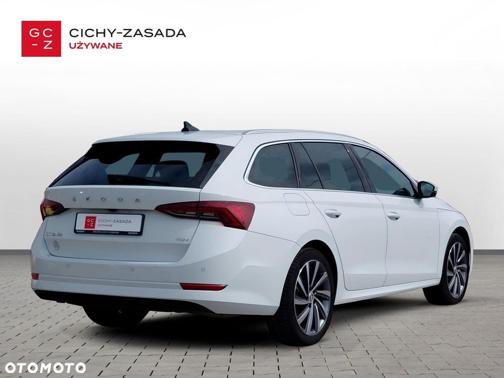 Skoda Octavia 2.0 TSI 4x4 Style DSG - 5