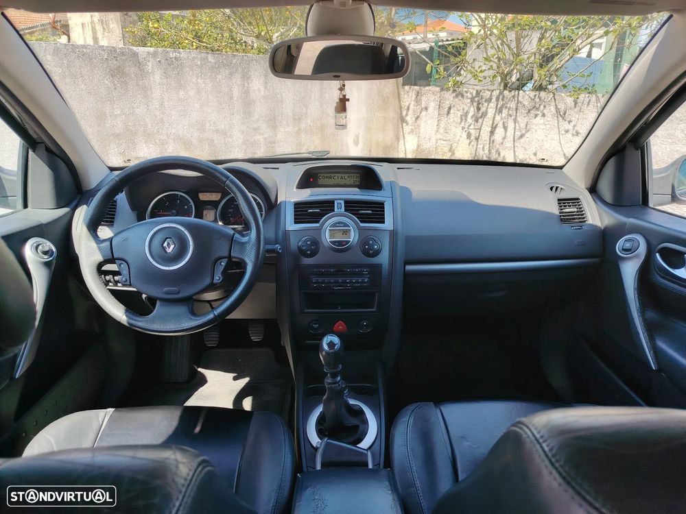 Renault Mégane Break 1.5 dCi SE Exclusive - 12