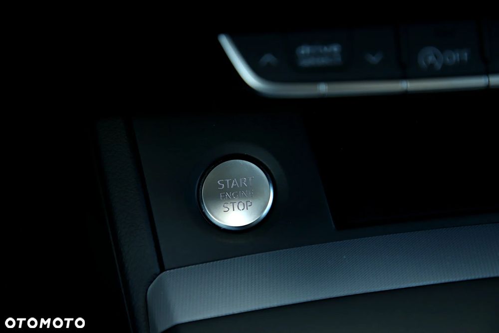 Audi Q5 40 TDI mHEV Quattro S Line S tronic - 32
