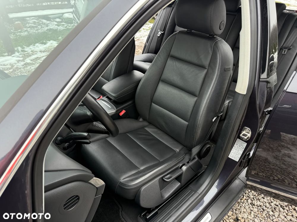 Audi A6 Avant 2.0 TDI - 23