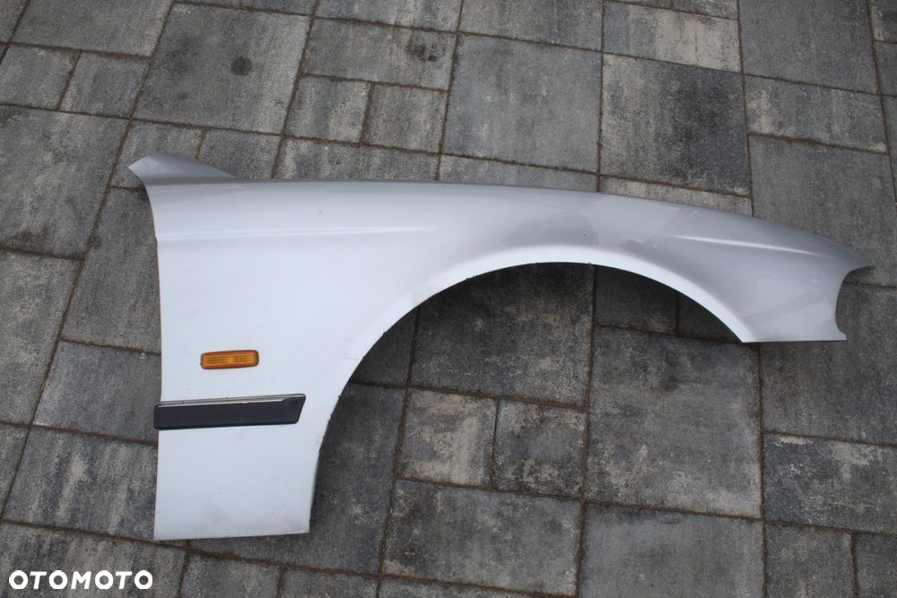 BŁOTNIK PRAWY PRZÓD TITANSILBER BMW E39 - 1