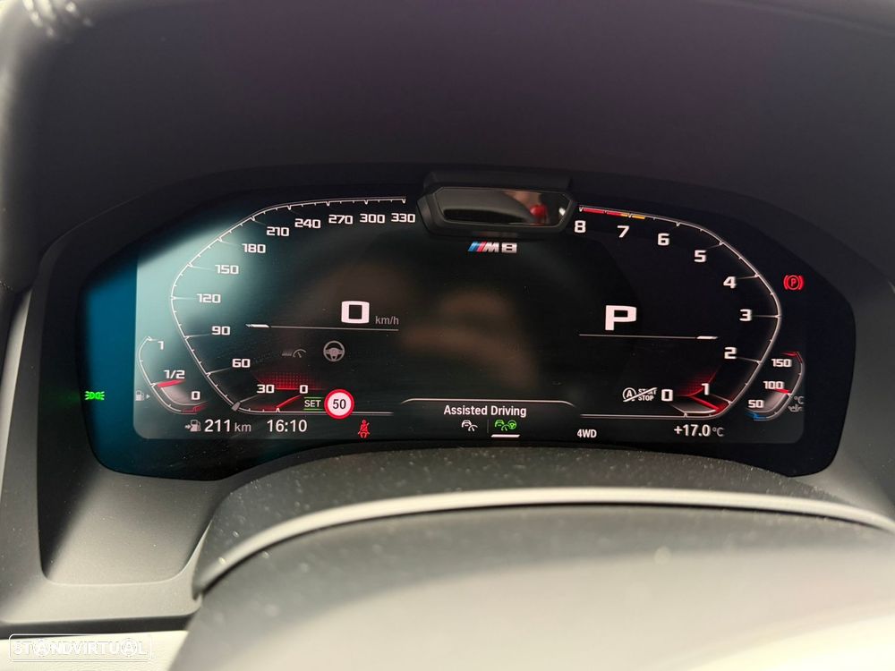 BMW M8 Competition - 40