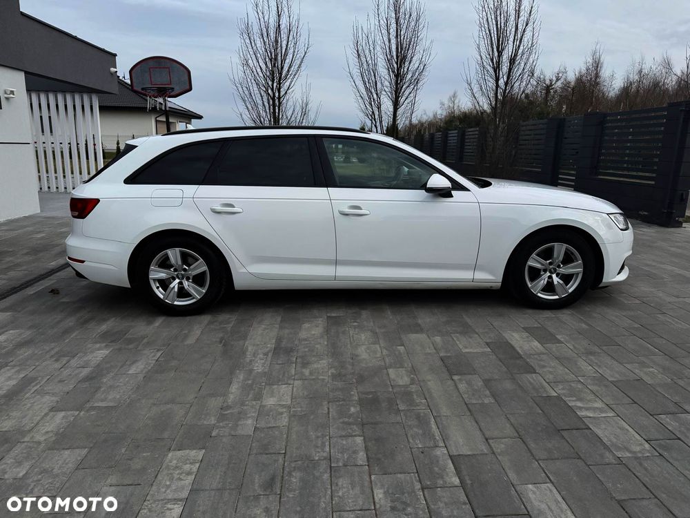 Audi A4 Avant - 14