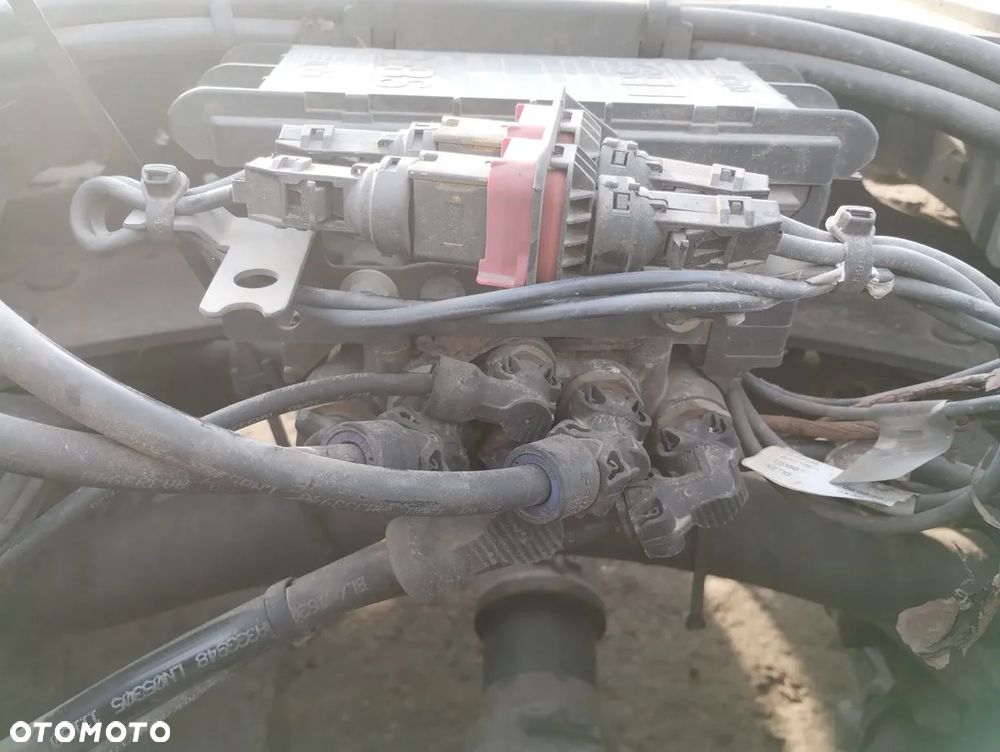 Zawór EBS Modulator Knorr VOLVO FH 2023 22225552 - 2