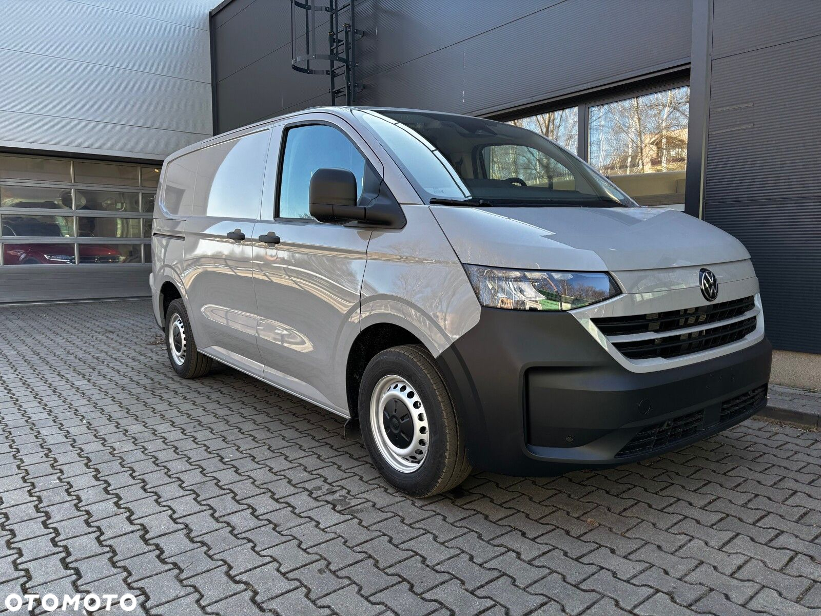 Volkswagen Transporter 2.0 TDI 150 KM 8-b automat. L1 - 19