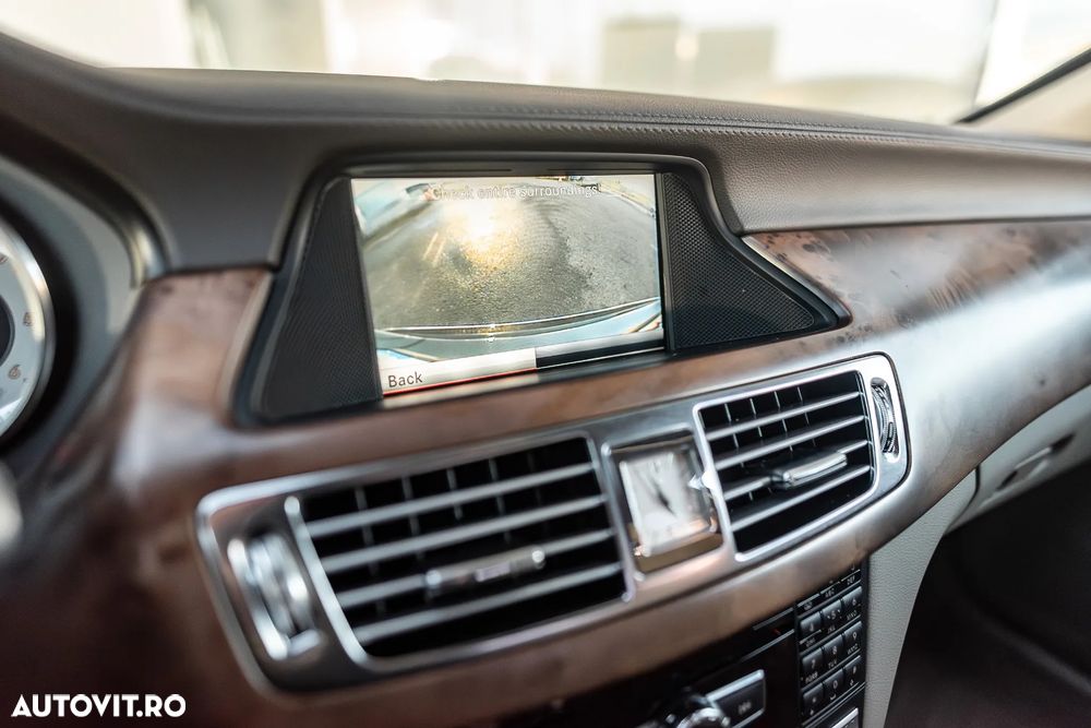 Mercedes-Benz CLS 350 CDI BlueEfficiency 4MATIC Aut - 31