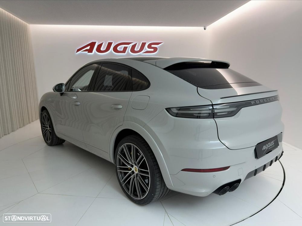 Porsche Cayenne Coupé E-Hybrid - 5