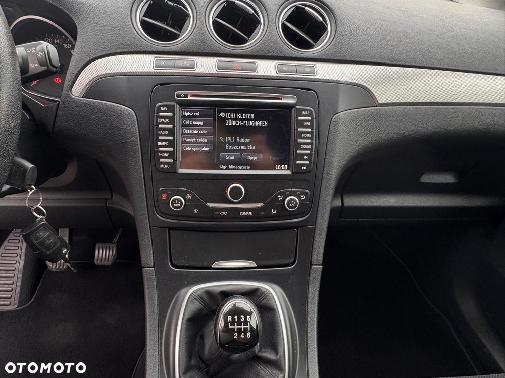 Ford S-Max - 23