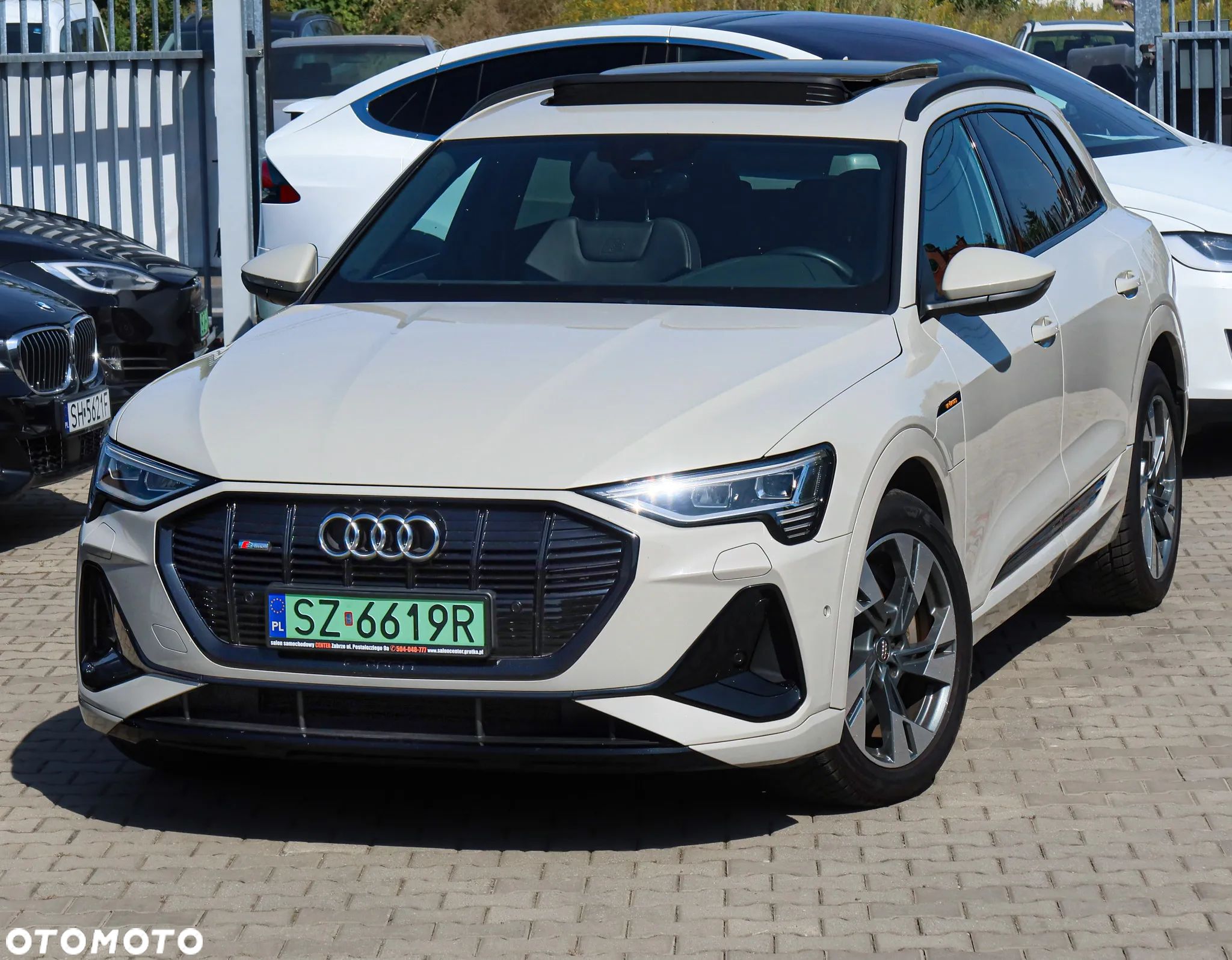Audi e-tron 50 quattro S line - 1