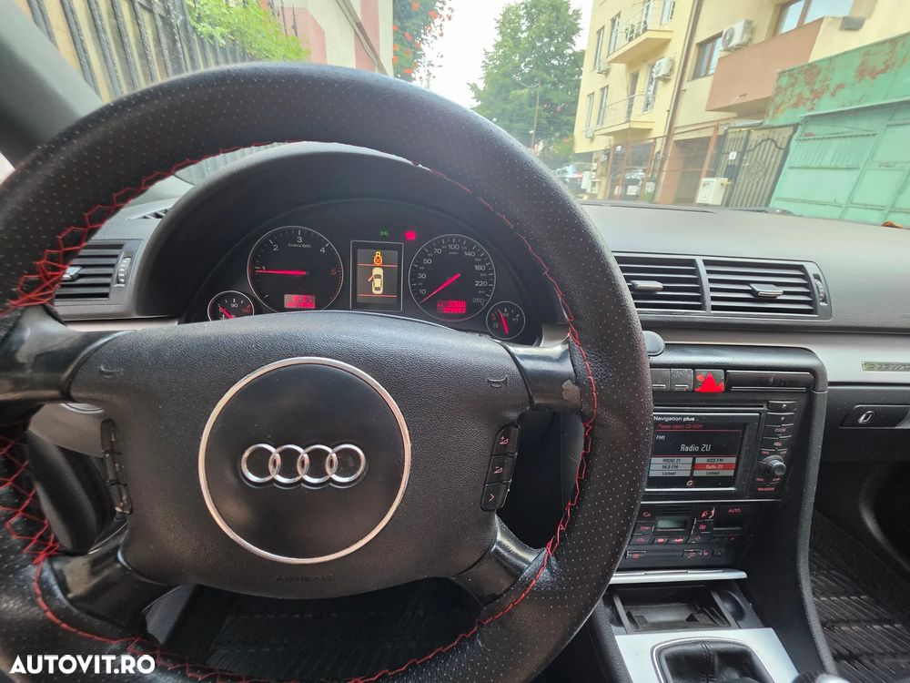 Audi A4 Limuzina - 8