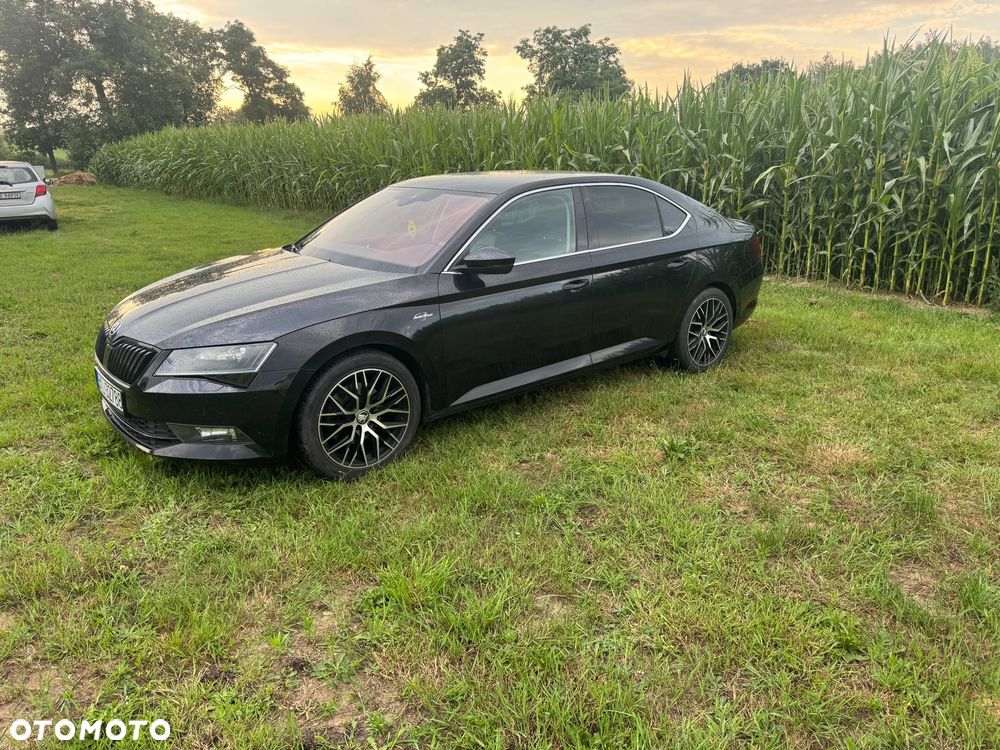 Skoda Superb 2.0 TDI 4x4 L&K DSG - 2