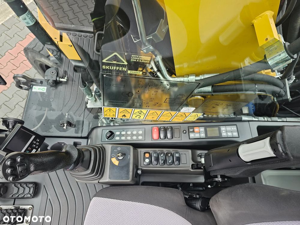 Caterpillar M 315 F - 12
