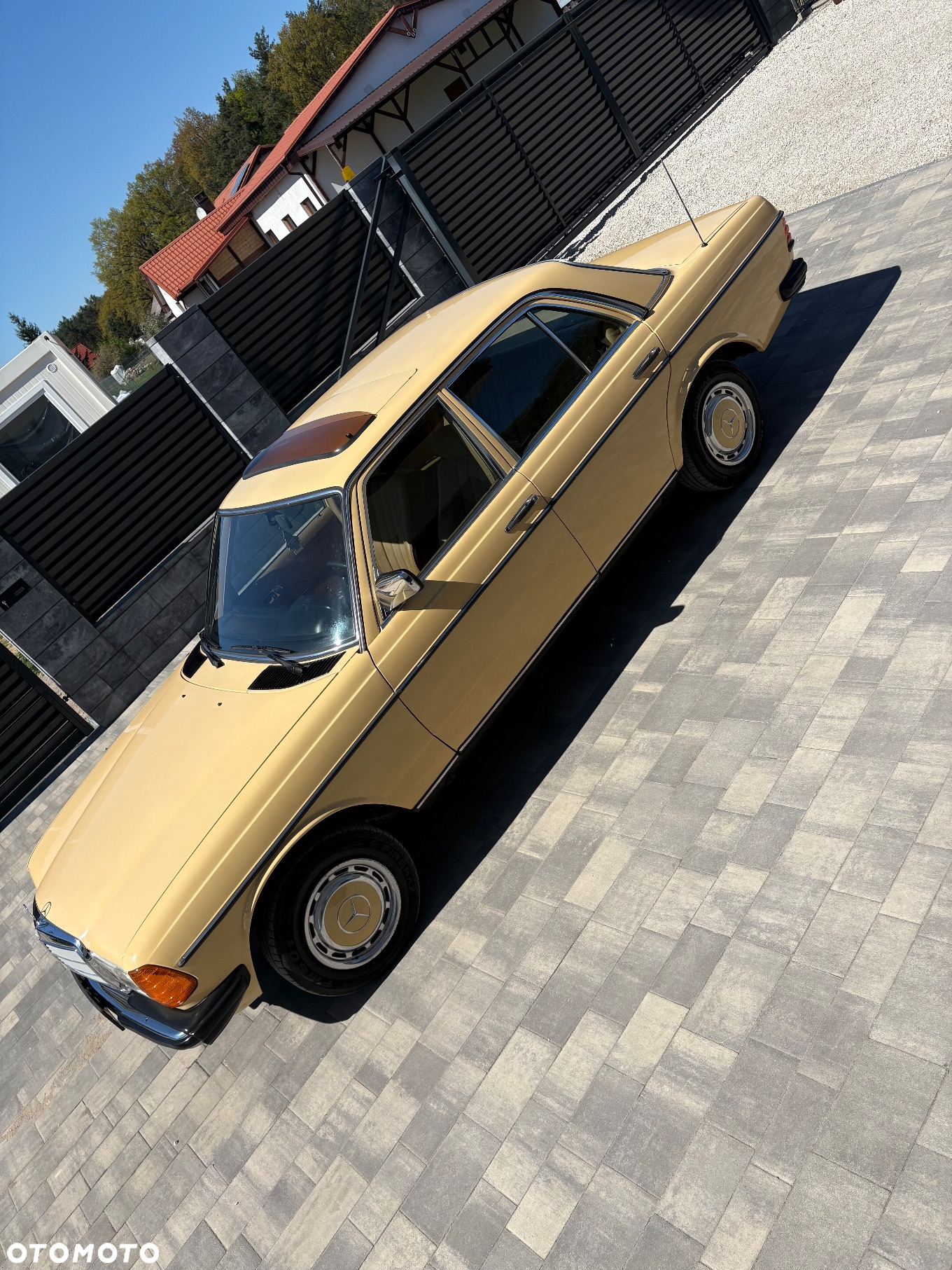 Mercedes-Benz W123 - 10