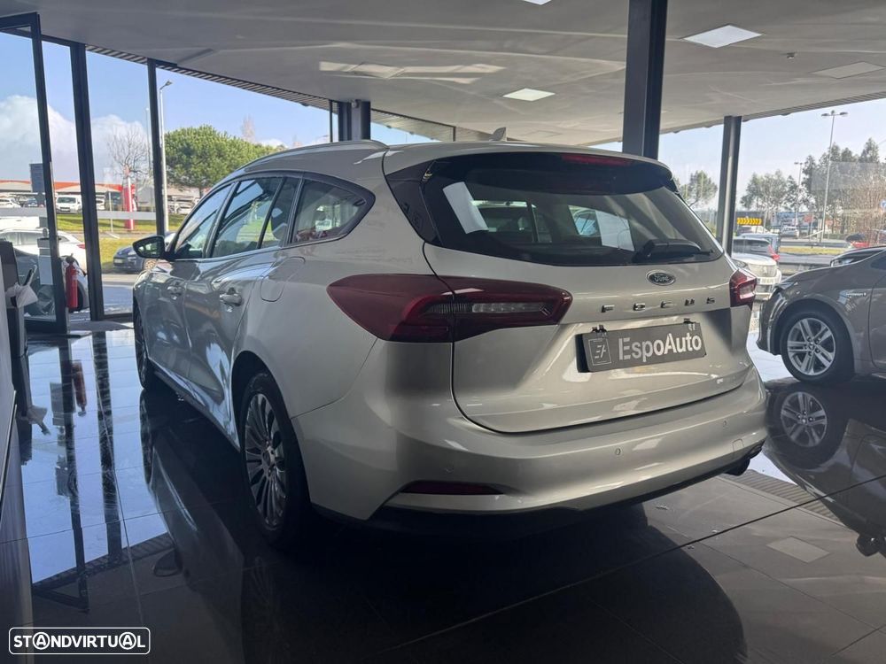 Ford Focus SW 1.5 EcoBlue S&S Aut. TITANIUM EDITION - 4