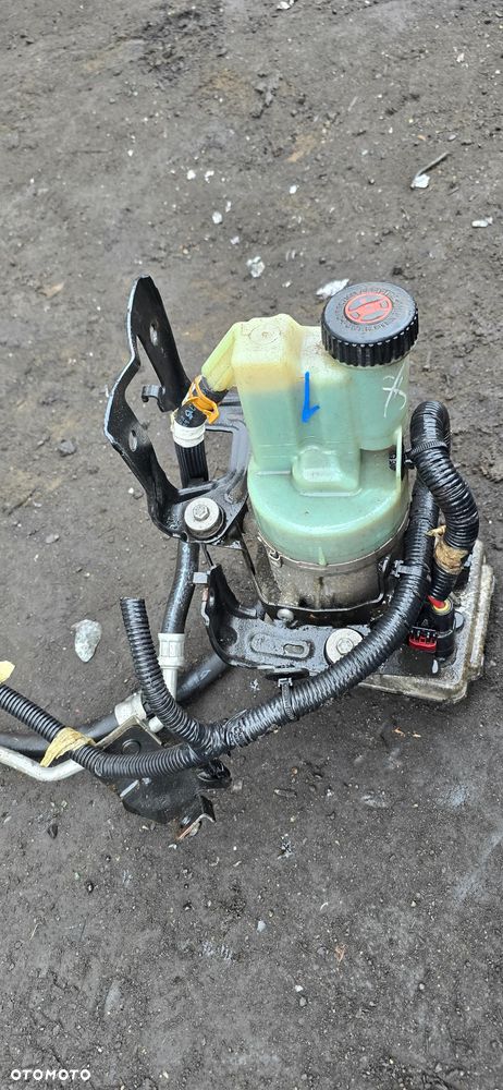 Pompa wspomagania przewody Renault Master III IV Movano 491103543R - 2